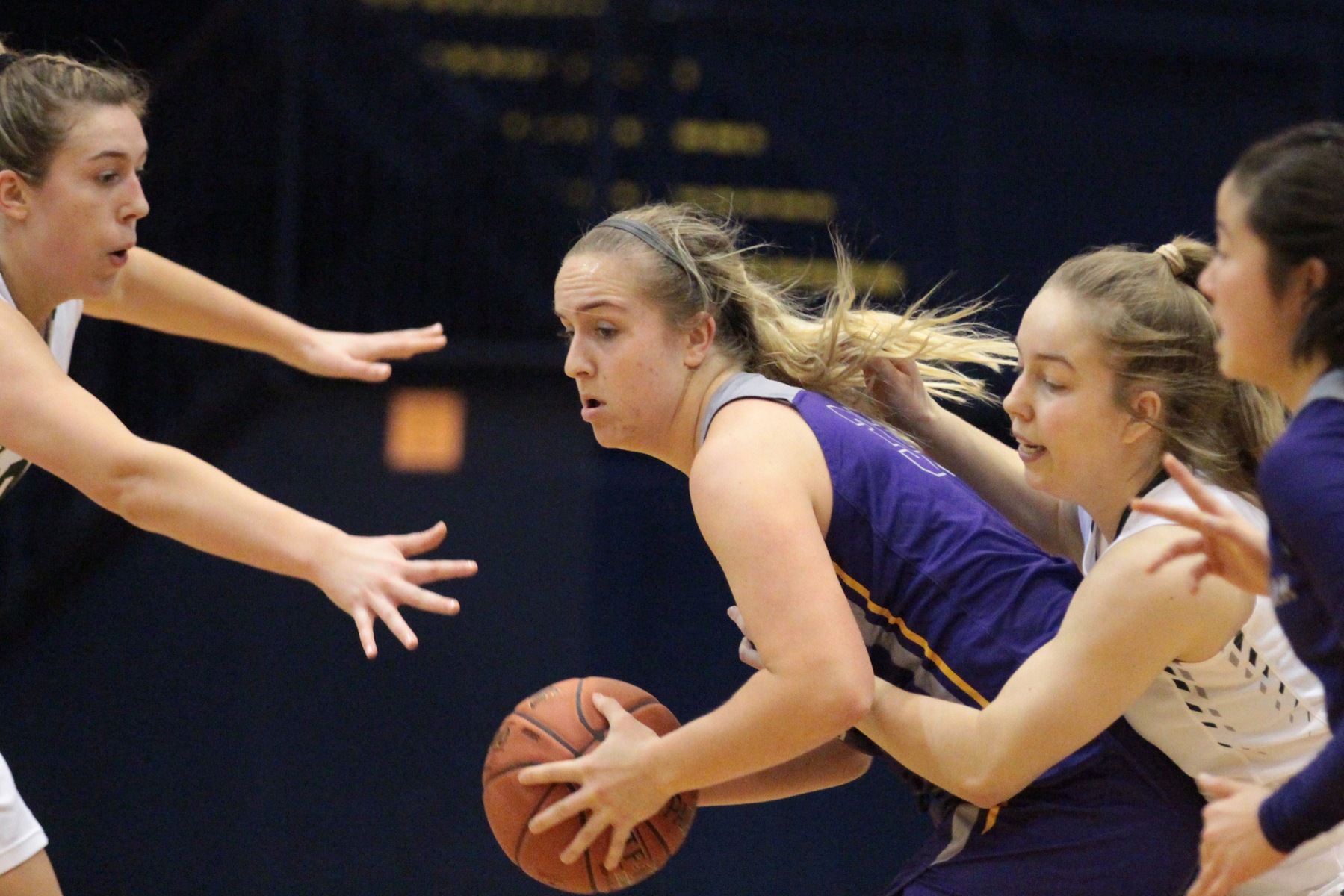 Regals Fall to Babson’s Big Second Half