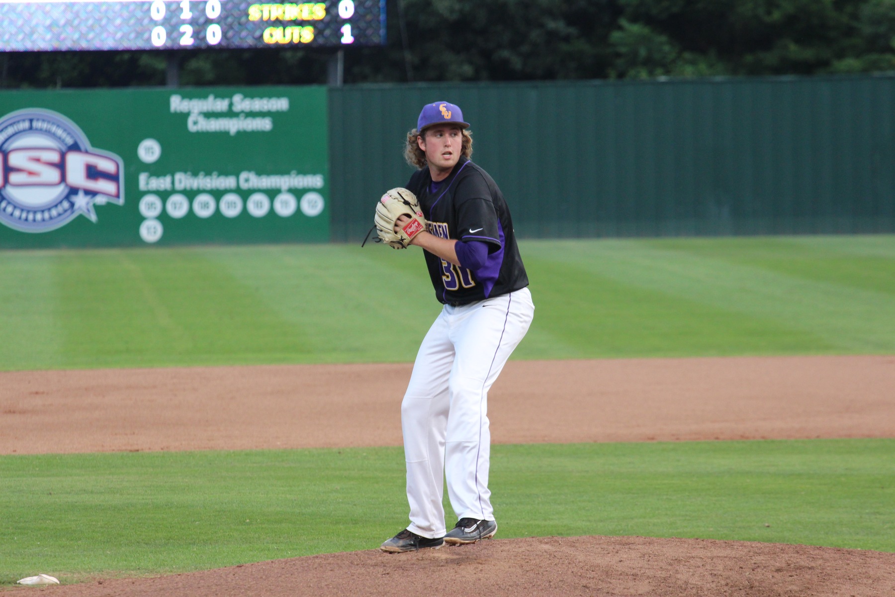Kingsmen Fall to Wildcats on Opening Day
