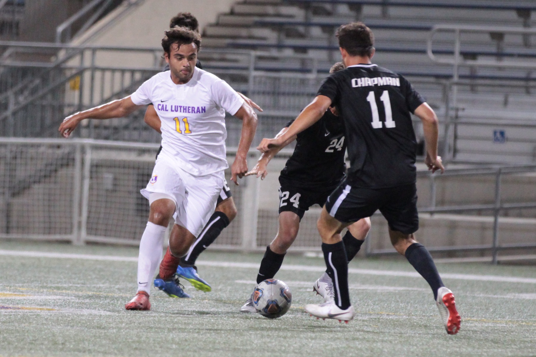 Tigers Claw Past Kingsmen 4-1