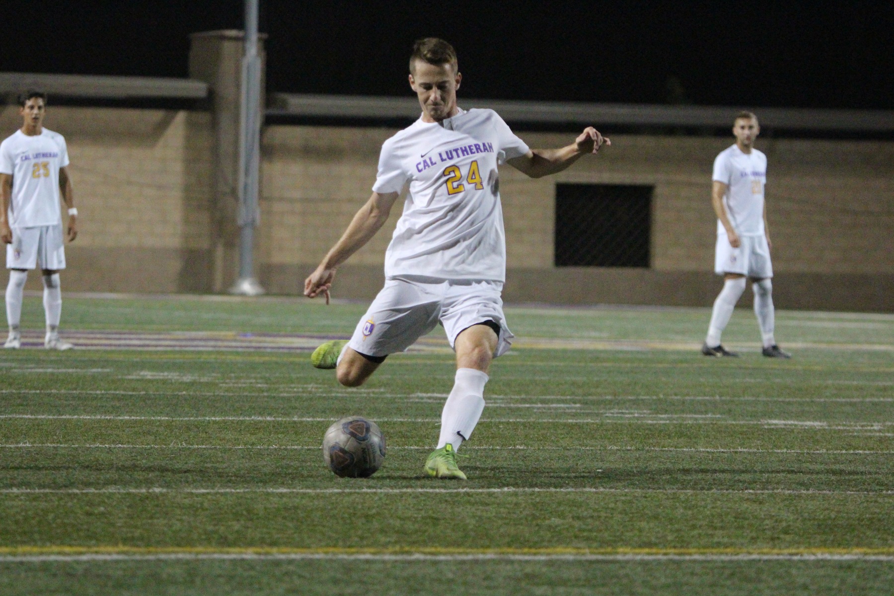 Strong Second Half Lifts Panthers Over Kingsmen