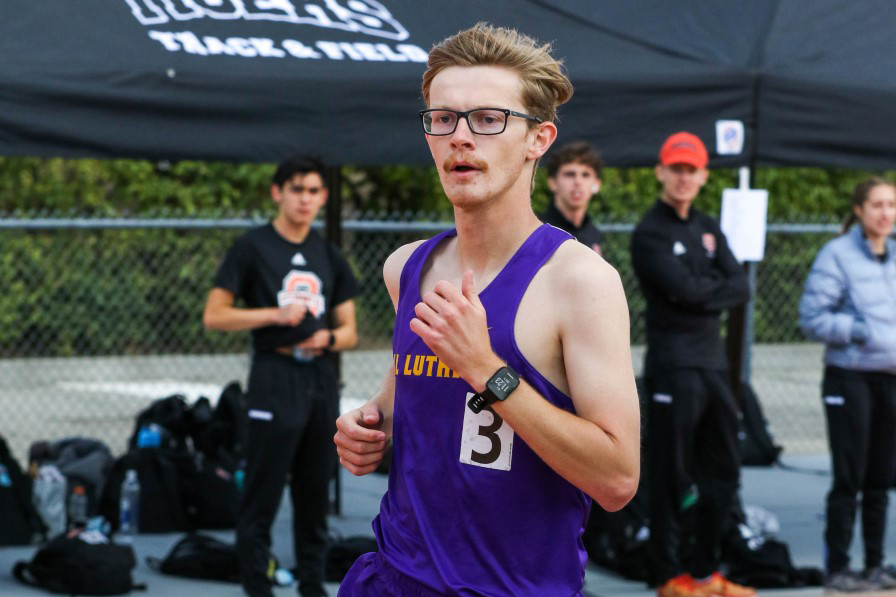 Curtin Breaks Own Pole Vault Record; Curtin, Sawyer Win Event at Redlands Invitational