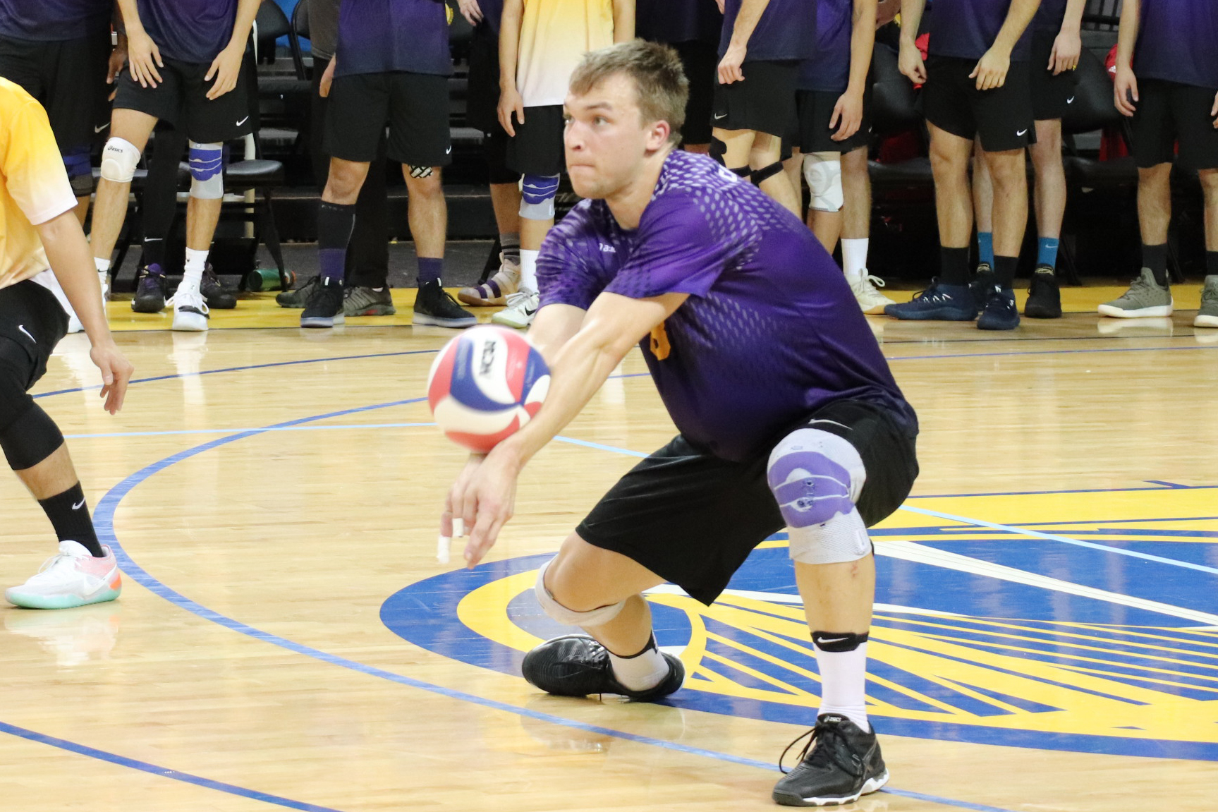 Kingsmen Start East Coast Trip with Sweep of MIT