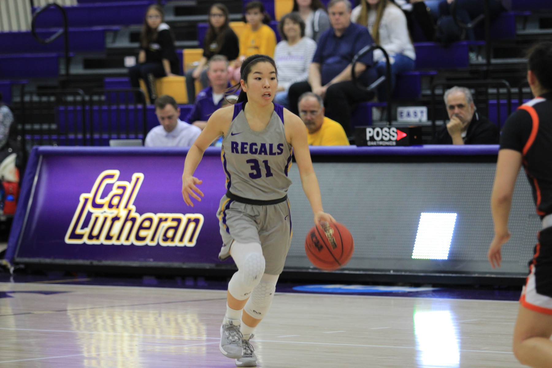 Mackenzy Iwahashi was excellent on both ends of the floor, scoring 14 points while grabbing nine rebounds and tallying thee steals. (Photo Credit: Gabby Flores)