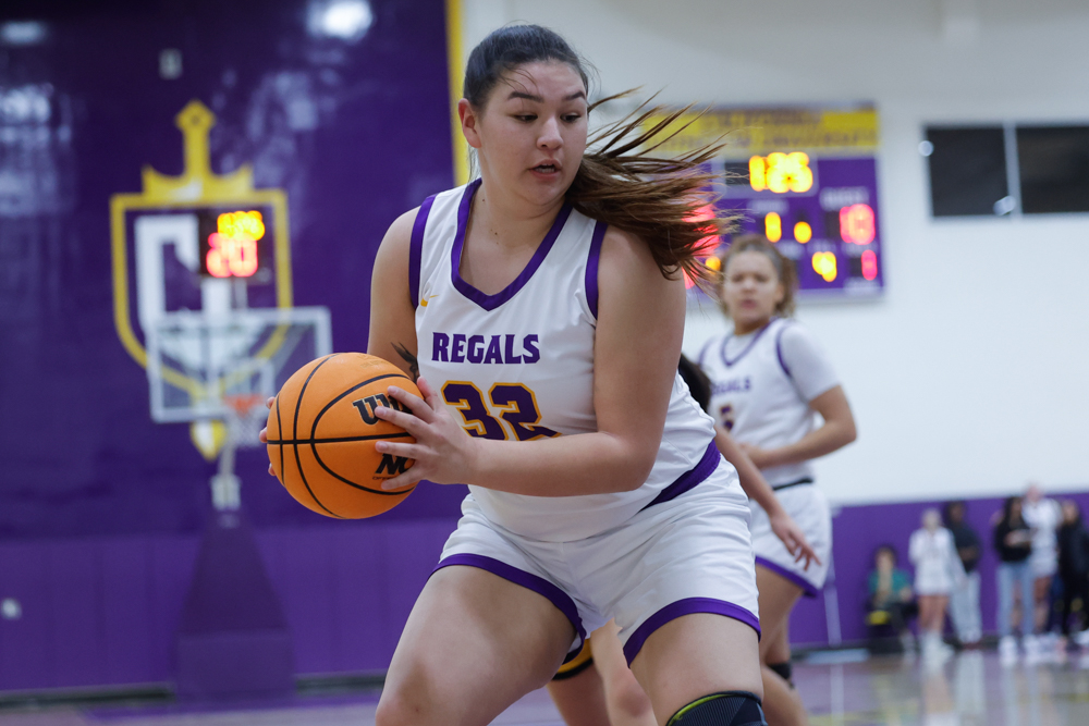 Late Comeback Not Enough as Regals Fall to Tigers