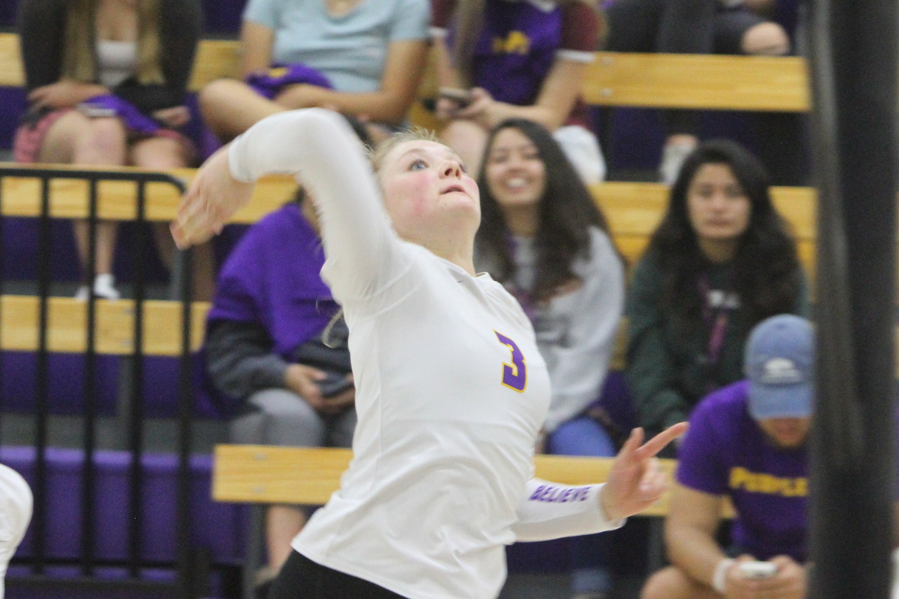 Regals Volleyball Drops Two on Day Two of Pacific Coast Classic
