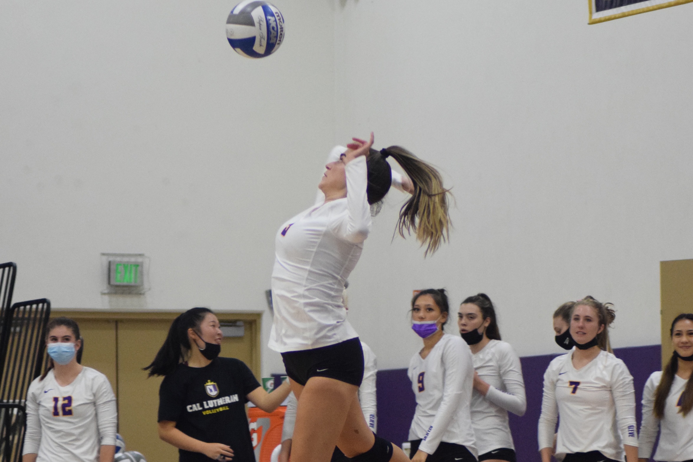 Regals Sweep Poets While On The Road