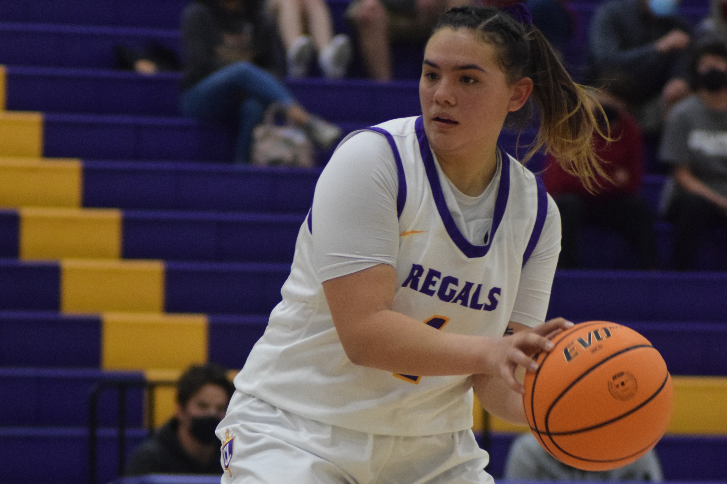 Eagles Edge Out Regals By Three Points