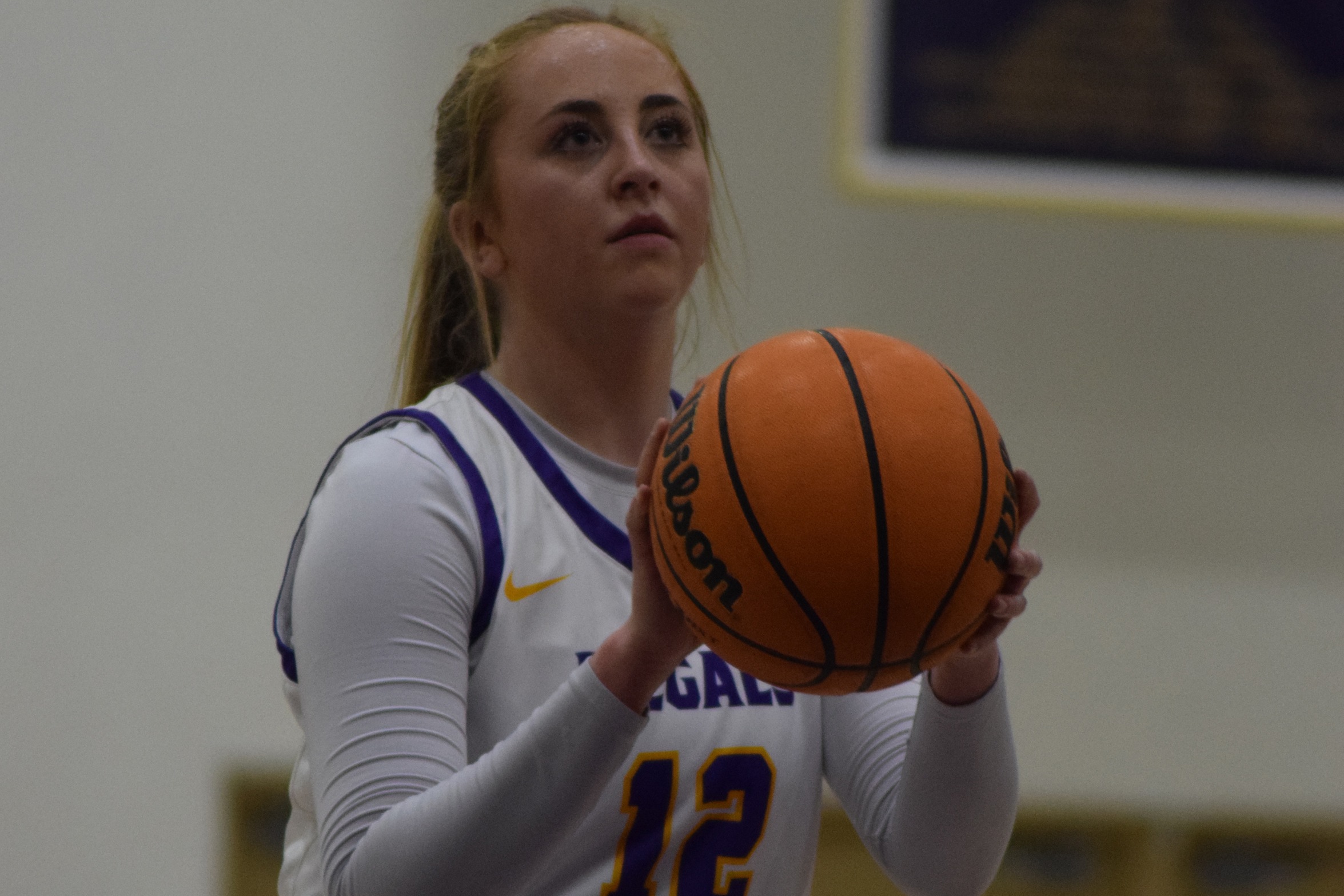Regals Walk Away With Loss; Godines Brings Home 23 Points